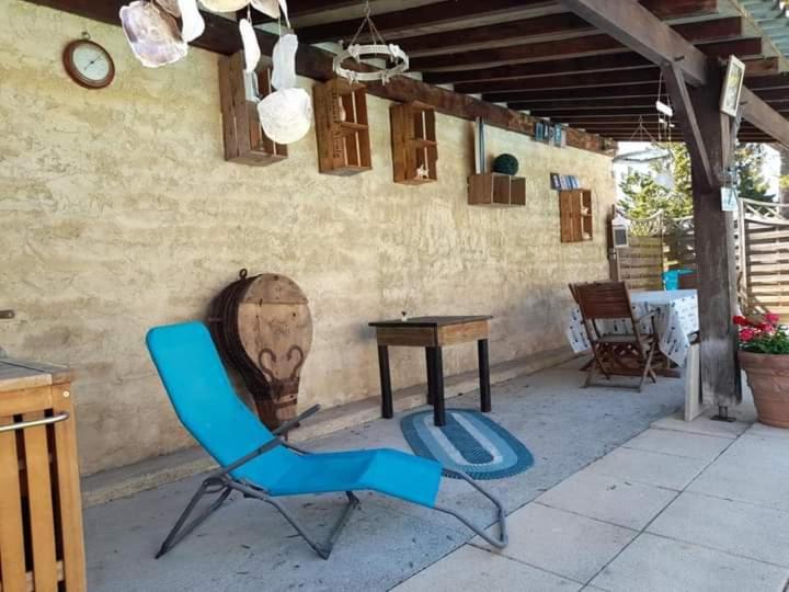 Les Demeures De La Laigne Acomodação com café da manhã Allas-Bocage Exterior foto