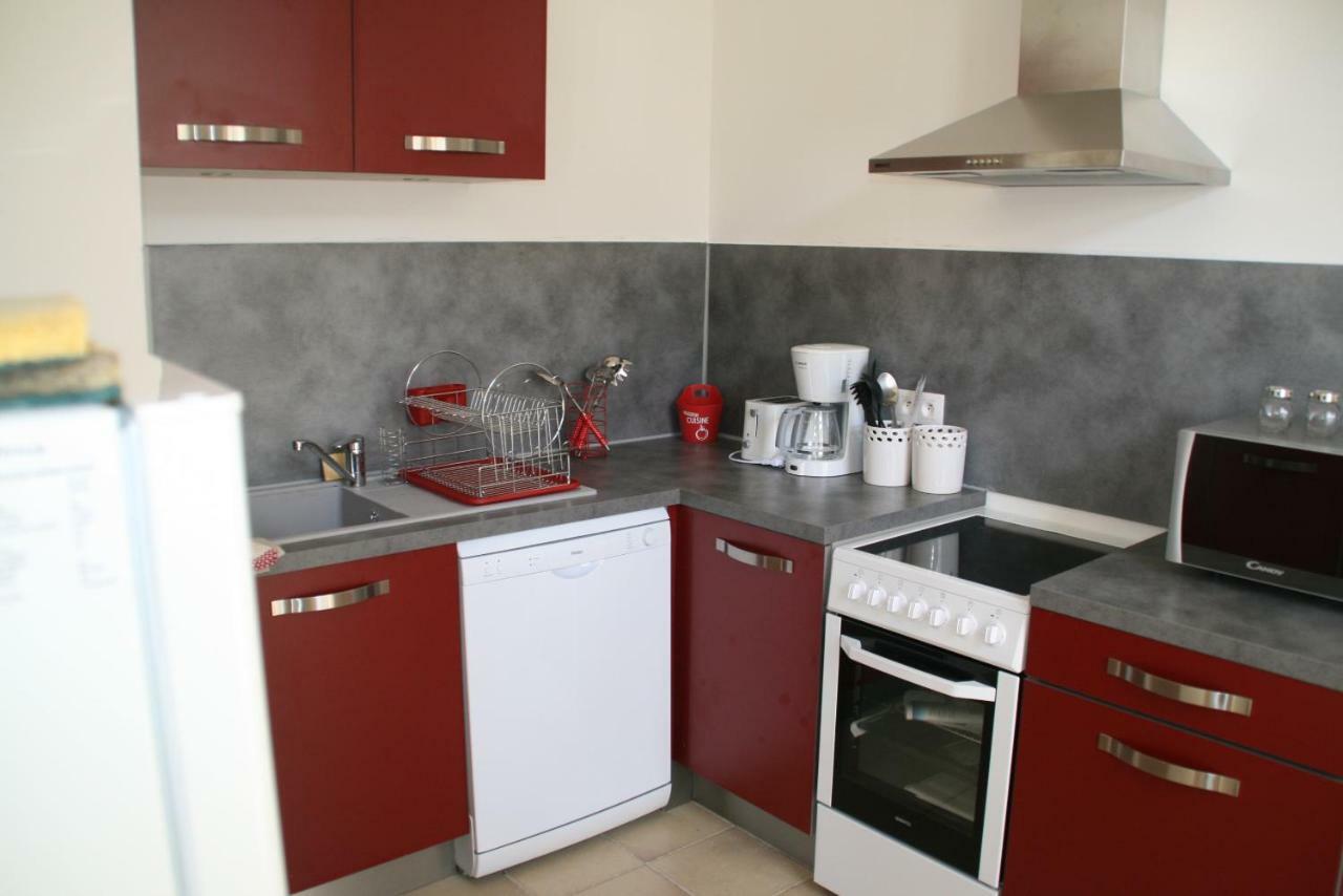 Les Demeures De La Laigne Acomodação com café da manhã Allas-Bocage Exterior foto